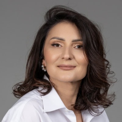 Tatiana Insuratelu Titania